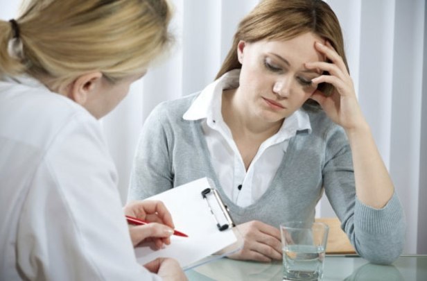 Sau khi phá thai bằng thuốc, nội mạc tử cung bị tổn thương, nội tiết cơ thể bị rối loạn